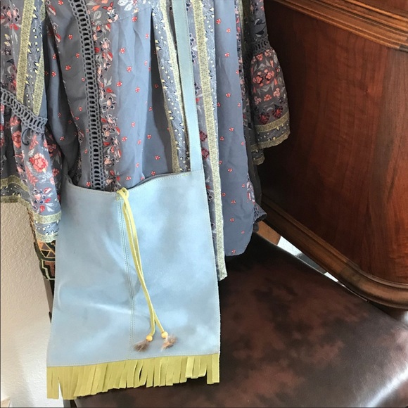 Leather 💯 Authentic - Picture 5 of 5